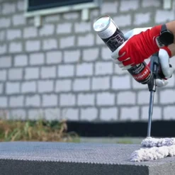 Montažinės putos, klijai